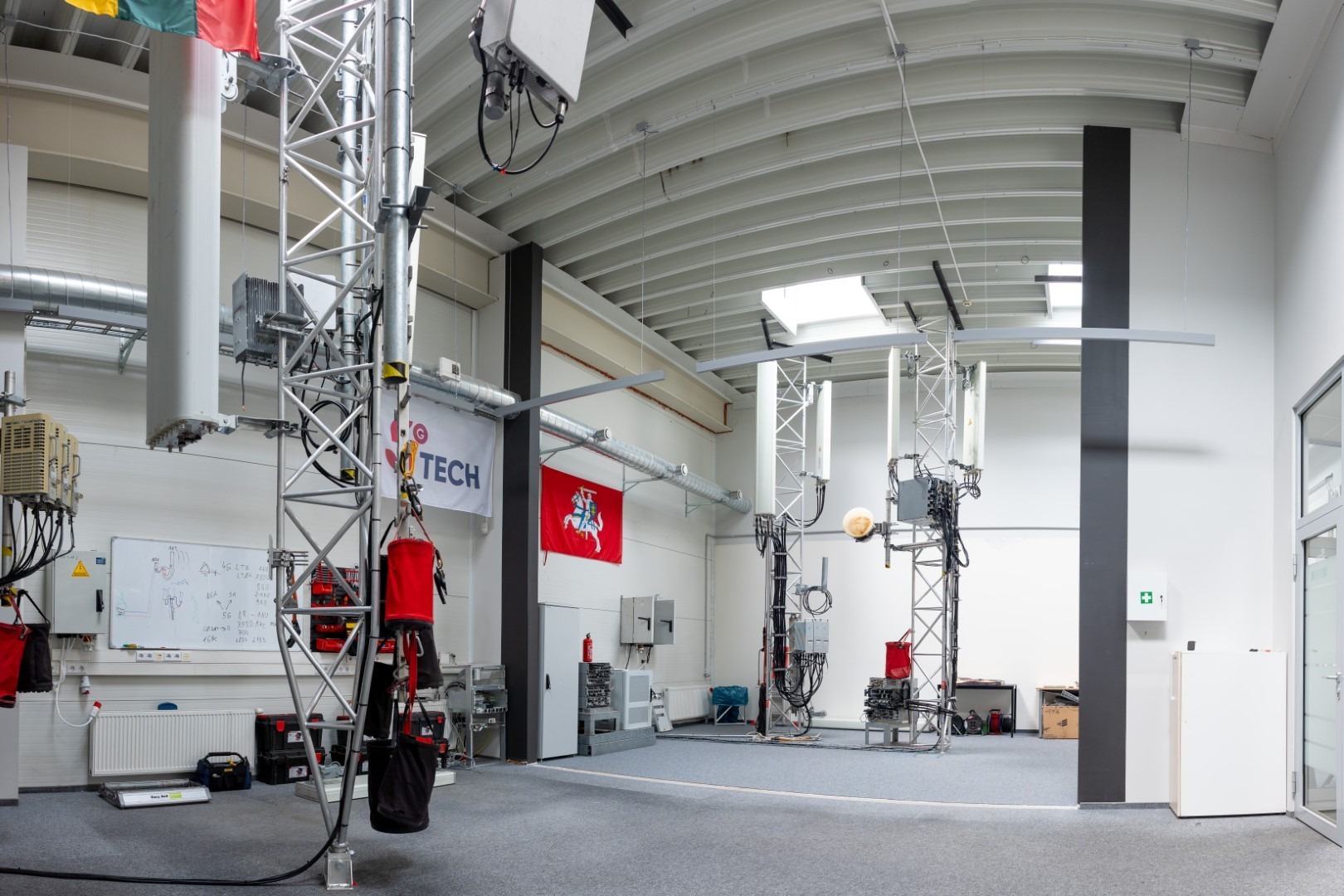 5G TECH training hall